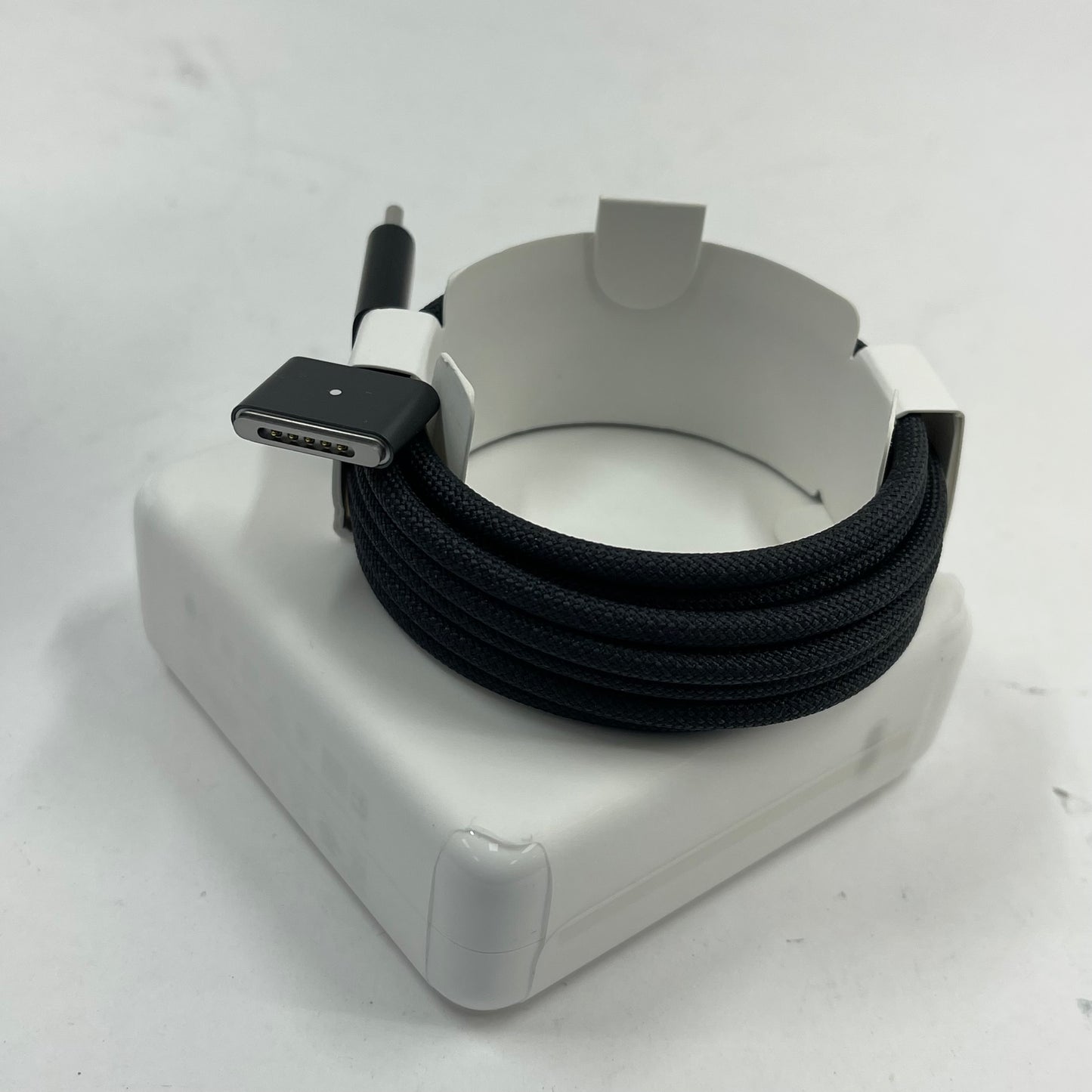 New Apple 96W USB-C Power Adapter White A2166