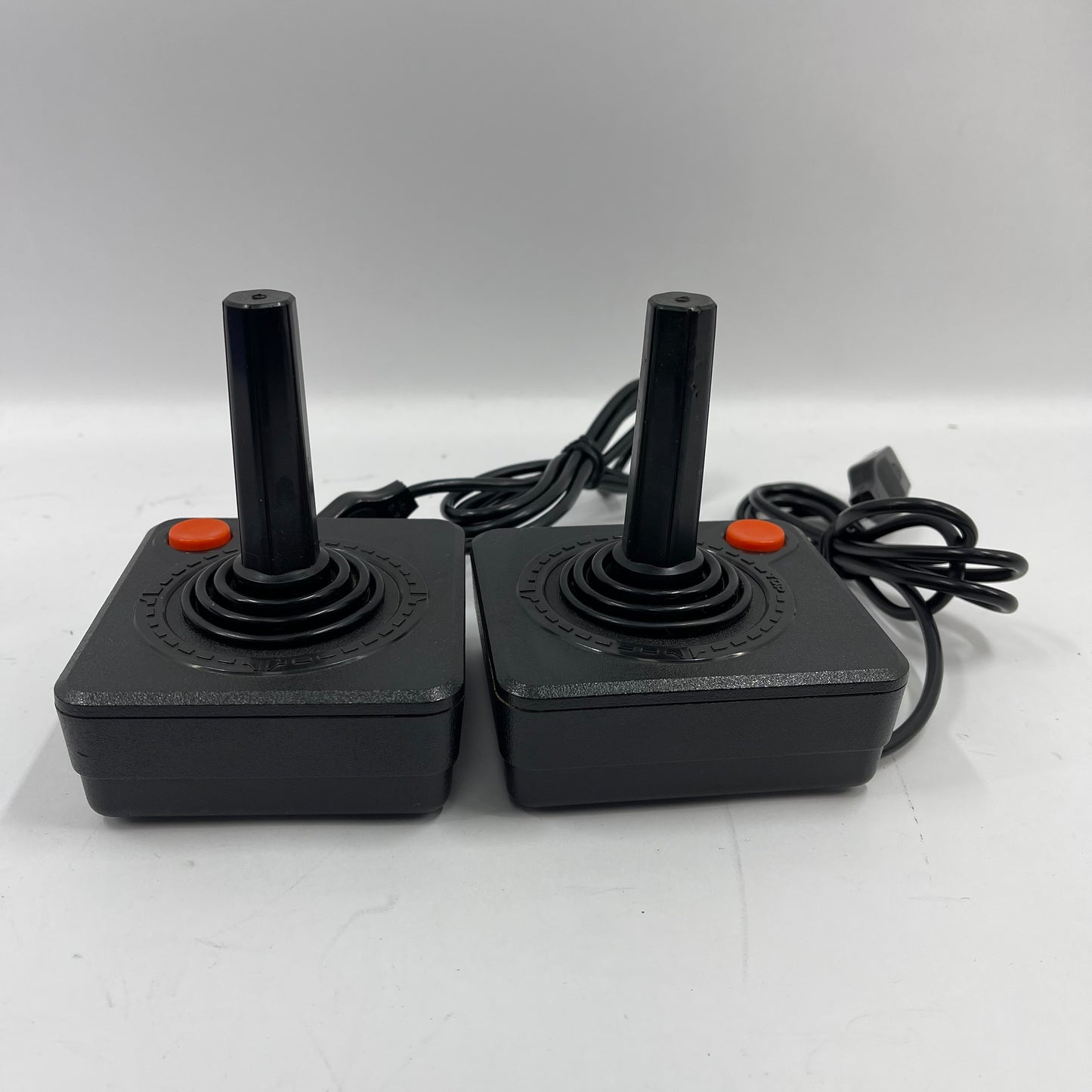 Atari 2600 Video Game System CX-2600A