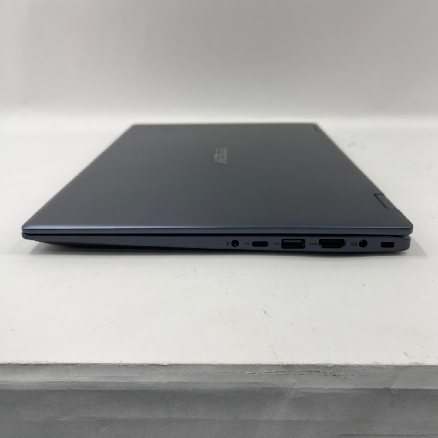 Asus SonicMaster TP412F 14" i3-8145U 2.3GHz 4GB RAM 128GB SSD