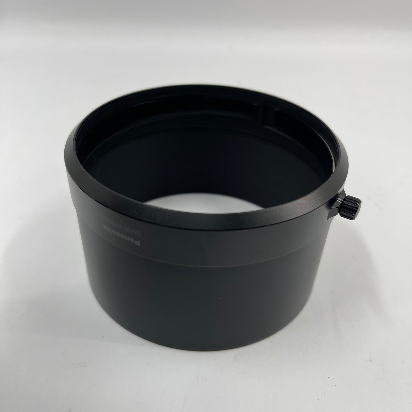 Panasonic Leica DG Vario-Elmarit 100-400mm f/4.0-6.3 ASPH Power O.I.S Lens