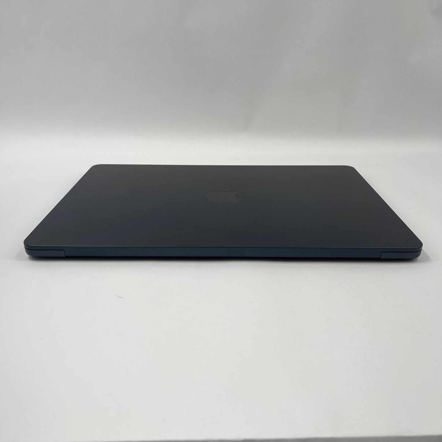 2025 Apple MacBook Air 13.6" M4 8C GPU 4.5GHz 16GB RAM 256GB SSD A3240