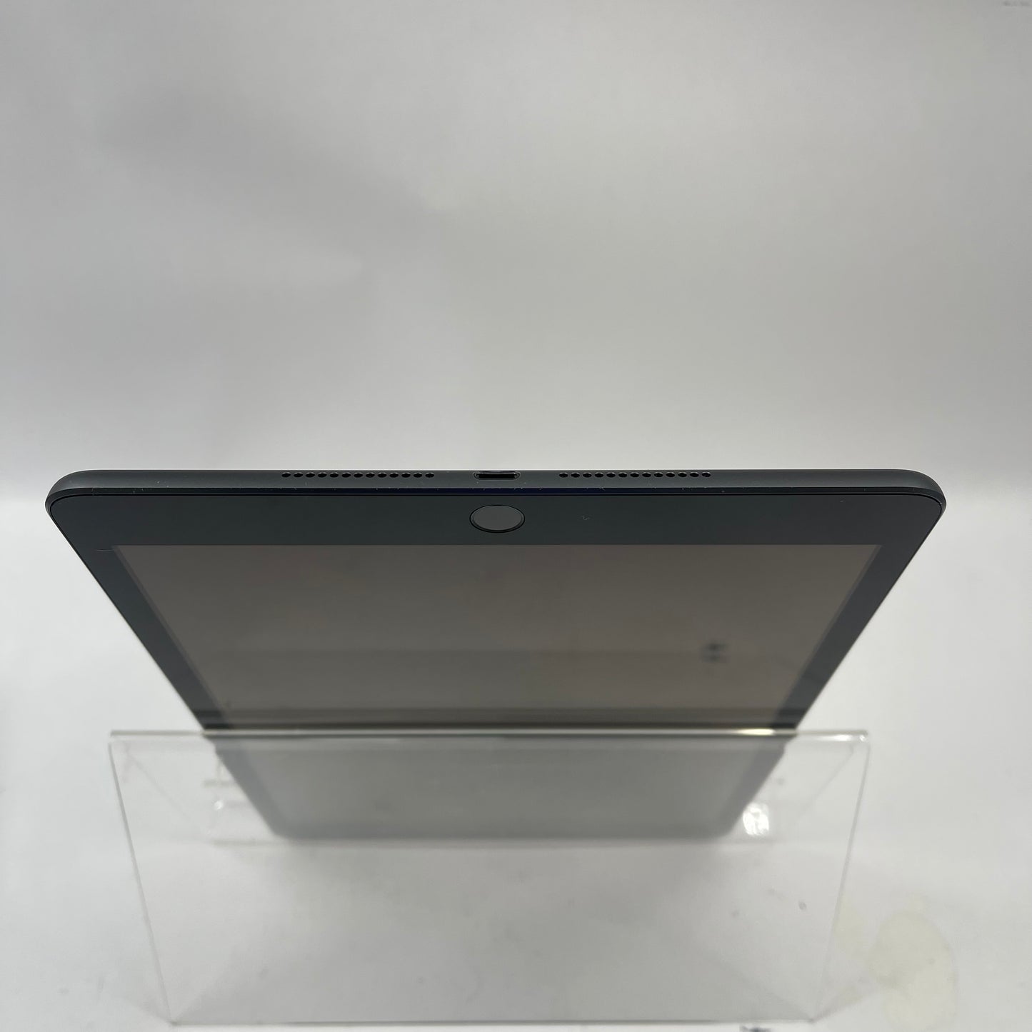 WiFi Only Apple iPad 9th Gen 64GB Space Gray MK2K3LL/A