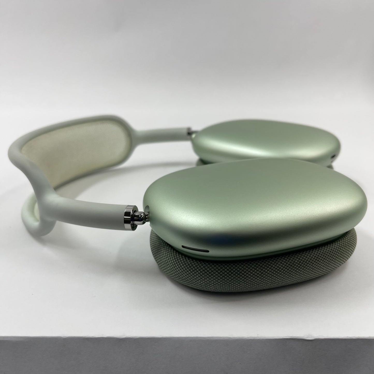 Apple AirPods Max Wireless Over-Ear Headphones Green MGYN3AM/A