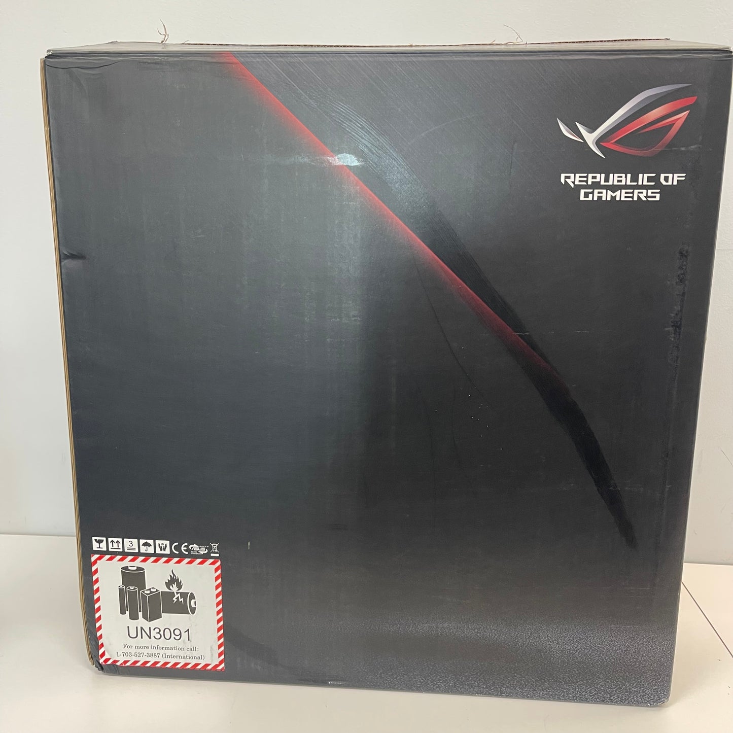 ASUS ROG G10CE i7-11700F 2.50GHz 16GB RAM 1TB HDD 512GB SSD GeForce RTX 3060