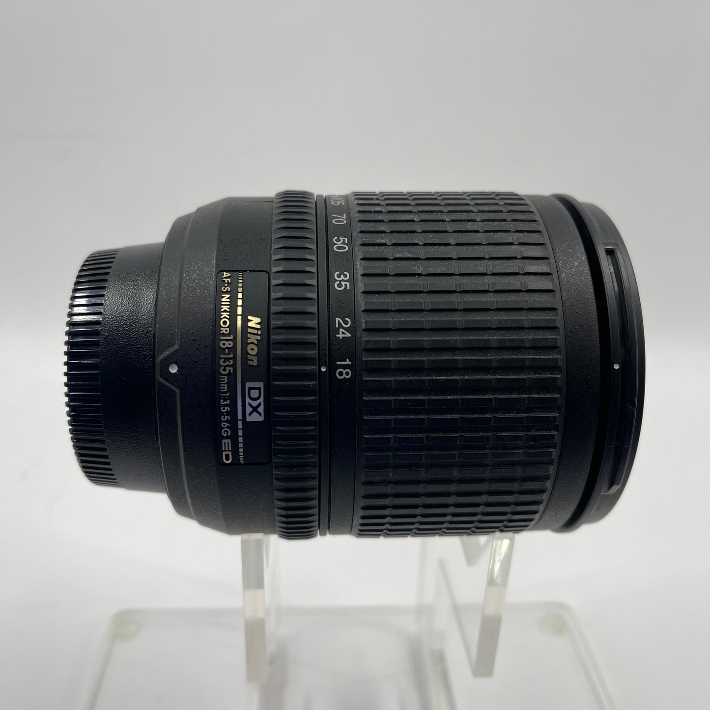 Nikon AF-S NIKKOR 18-135mm f/3.5-5.6G ED