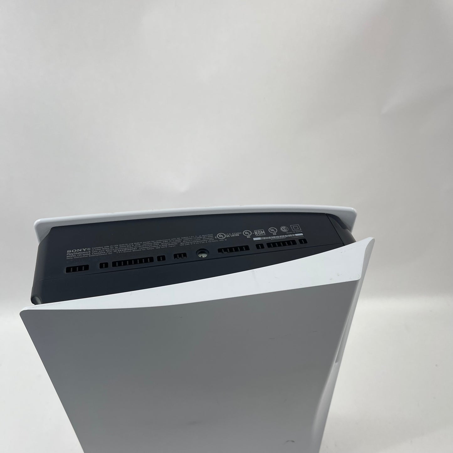 Sony PlayStation 5 Disc Edition PS5 825GB White Console Gaming System CFI-1015A