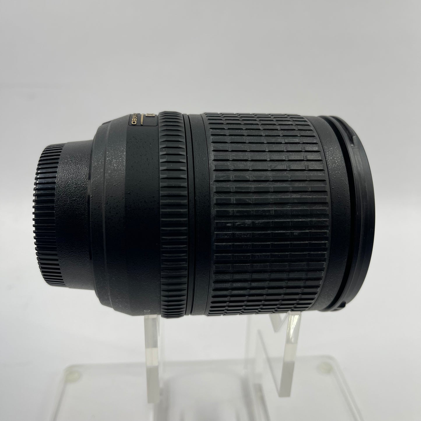 Nikon AF-S NIKKOR 18-135mm f/3.5-5.6G ED