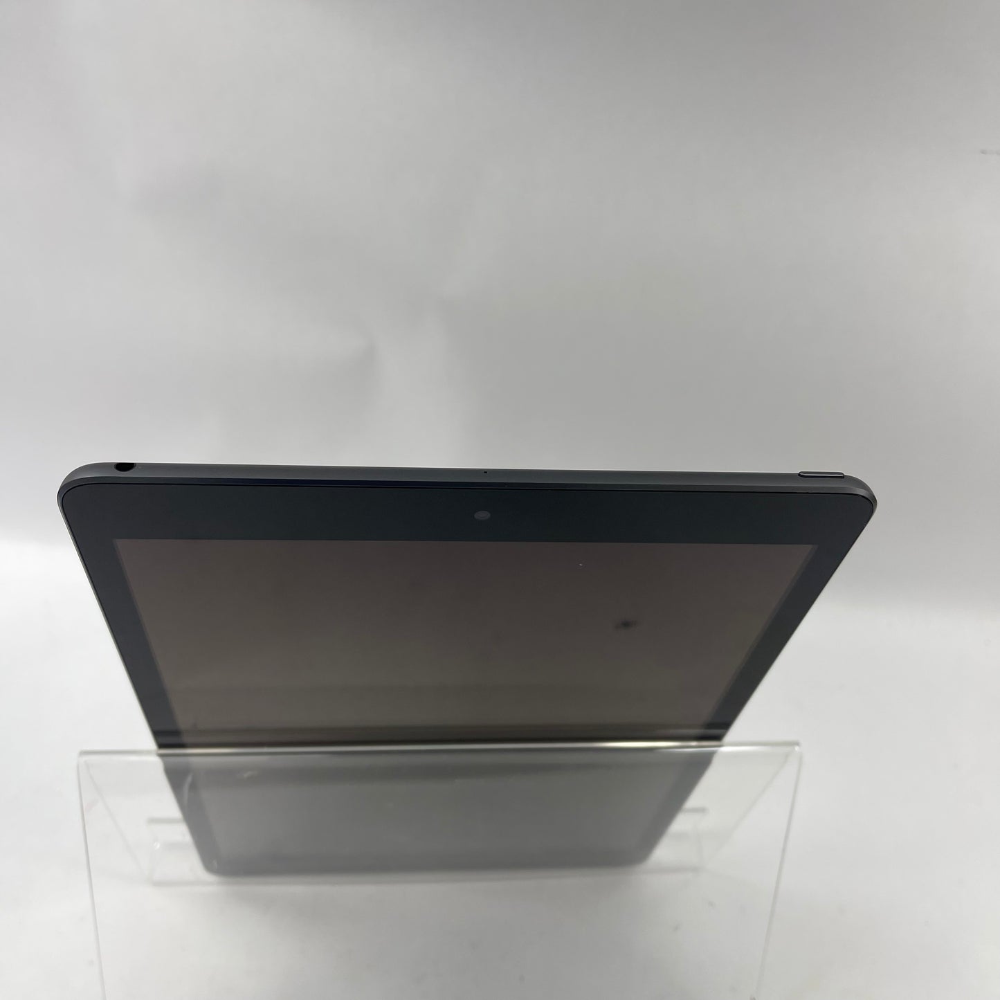 WiFi Only Apple iPad 9th Gen 64GB Space Gray MK2K3LL/A