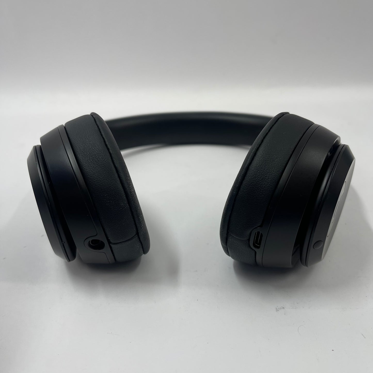Beats Solo4 Wireless Over-Ear Bluetooth Headphones Black A3140