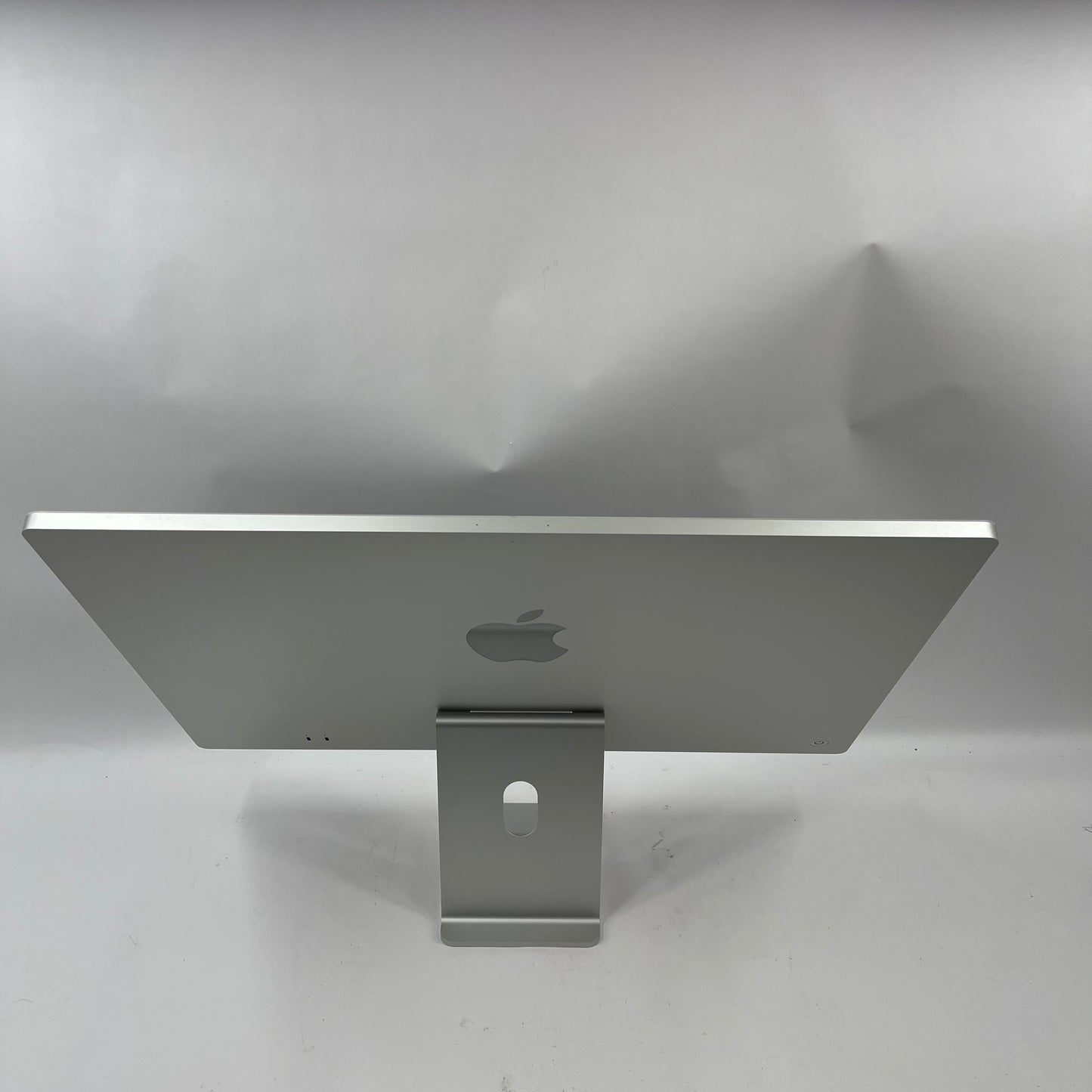 2021 Apple iMac 24" M1 3.2GHz 8GB RAM 256GB SSD Silver A2439