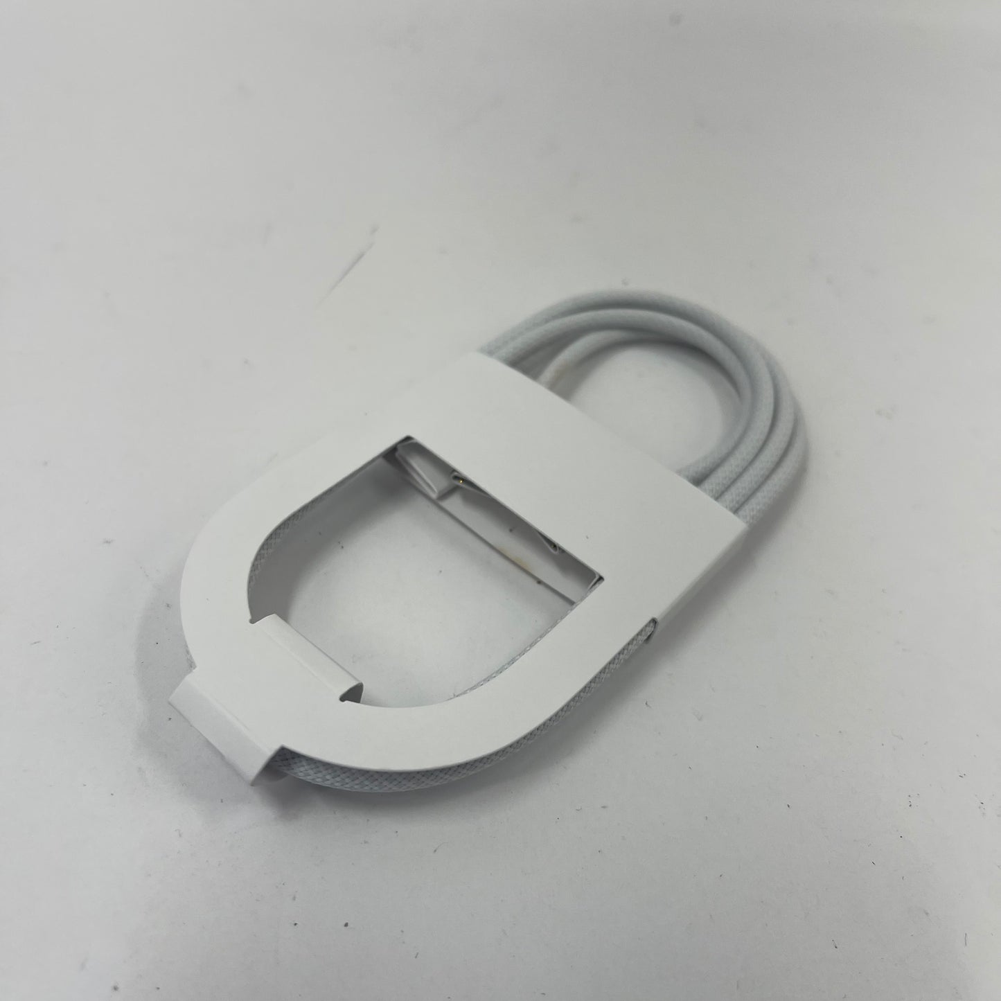 Apple AirPods Max USB-C Wireless Over-Ear Headphones Purple MWW83AM/A