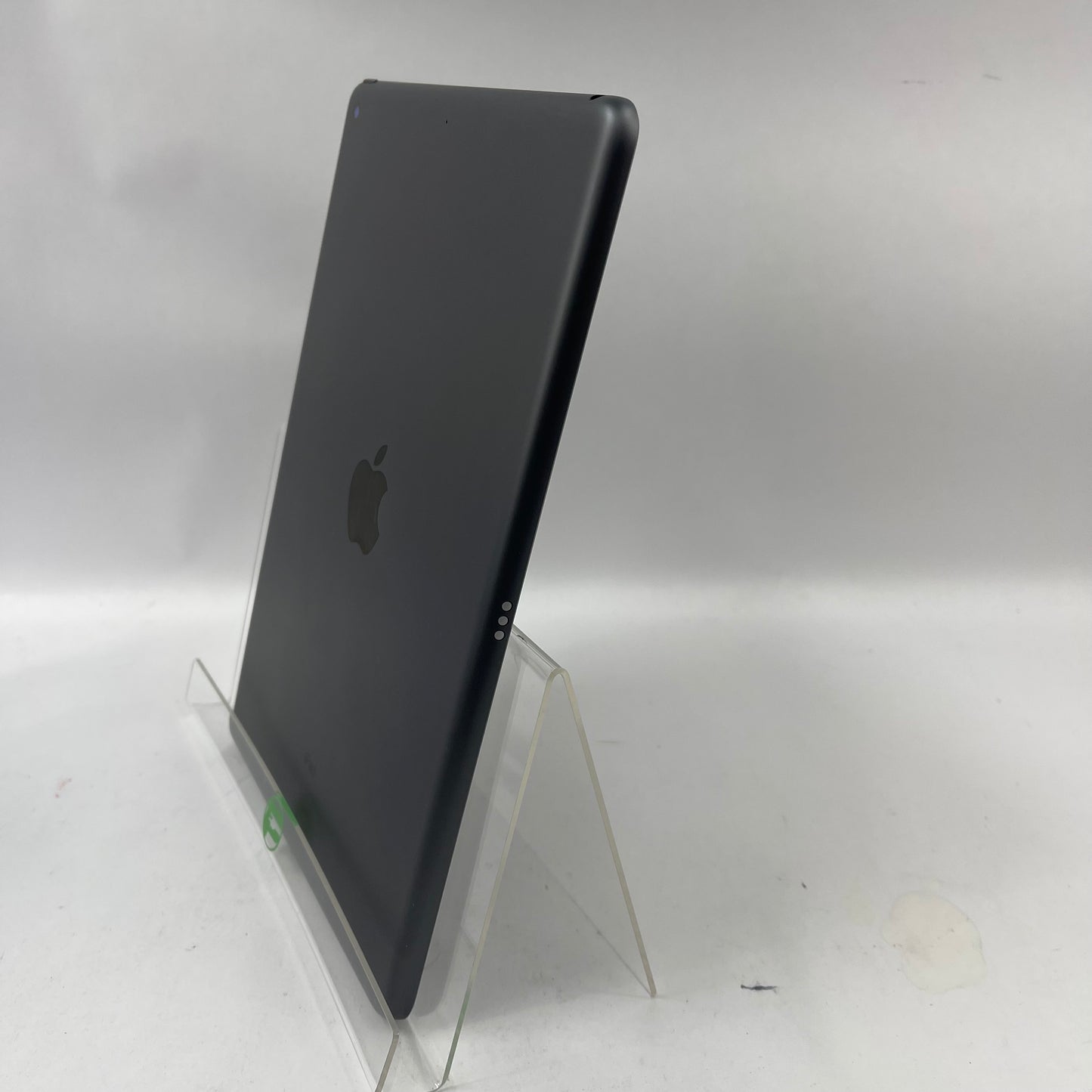 WiFi Only Apple iPad 9th Gen 64GB Space Gray MK2K3LL/A