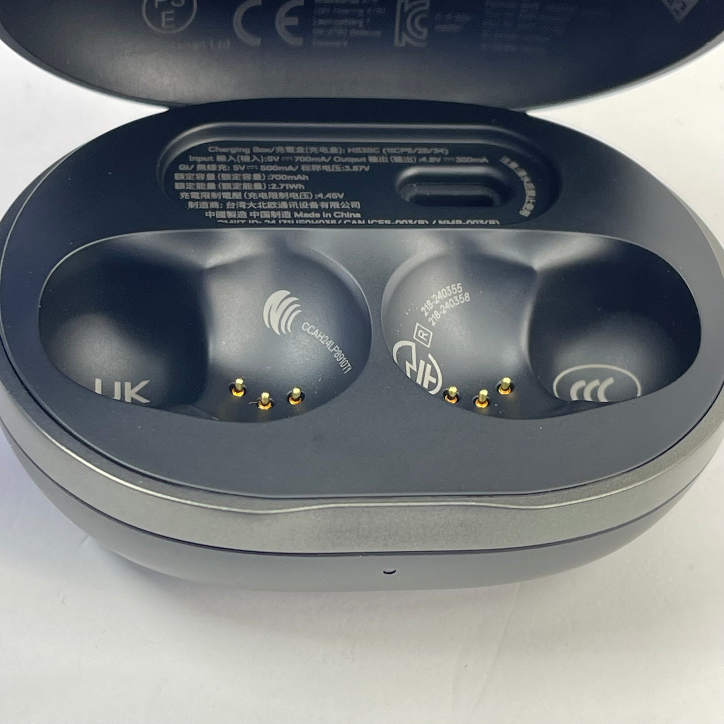 SteeleSeries Arctis GameBuds Noise Cancelling Wireless Earbuds Black