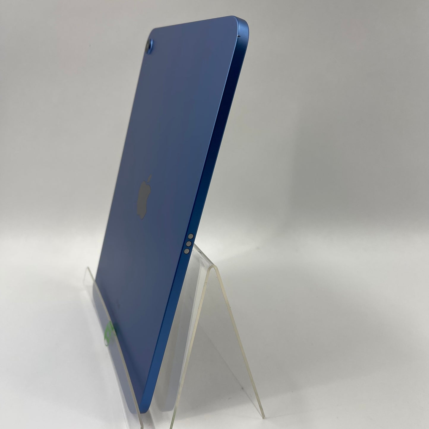 WiFi Only Apple iPad 10th Gen 64GB 18.6 Blue MPQ13LL/A