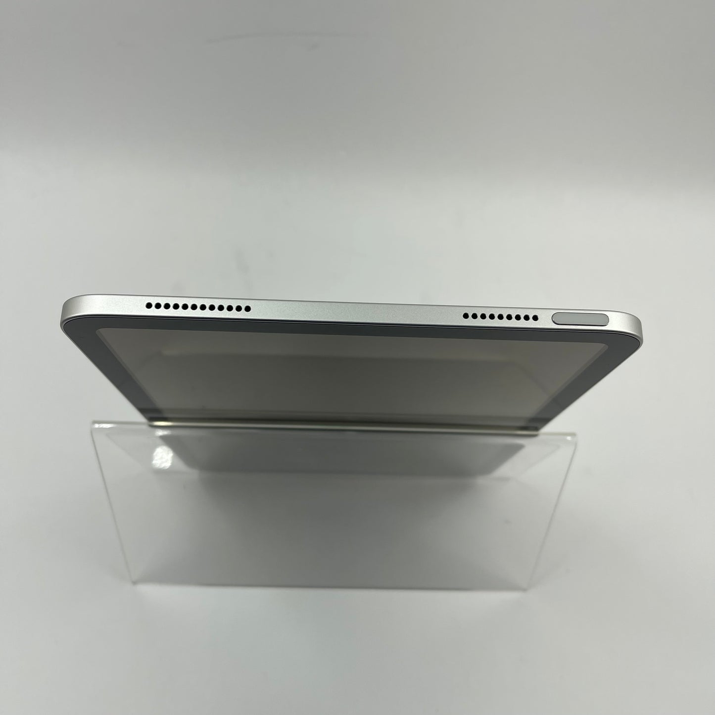 WiFi Only Apple iPad 11" (A16) 256GB Silver A3354
