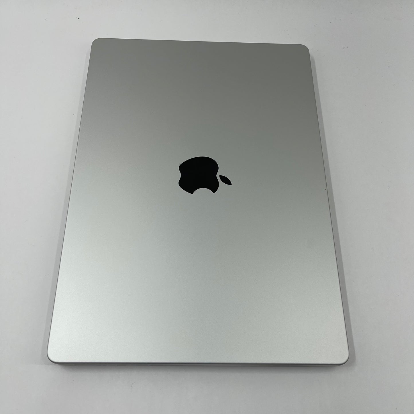 2023 Apple MacBook Pro 14" M3 10C GPU 4.0GHz 16GB RAM 1TB SSD A2918