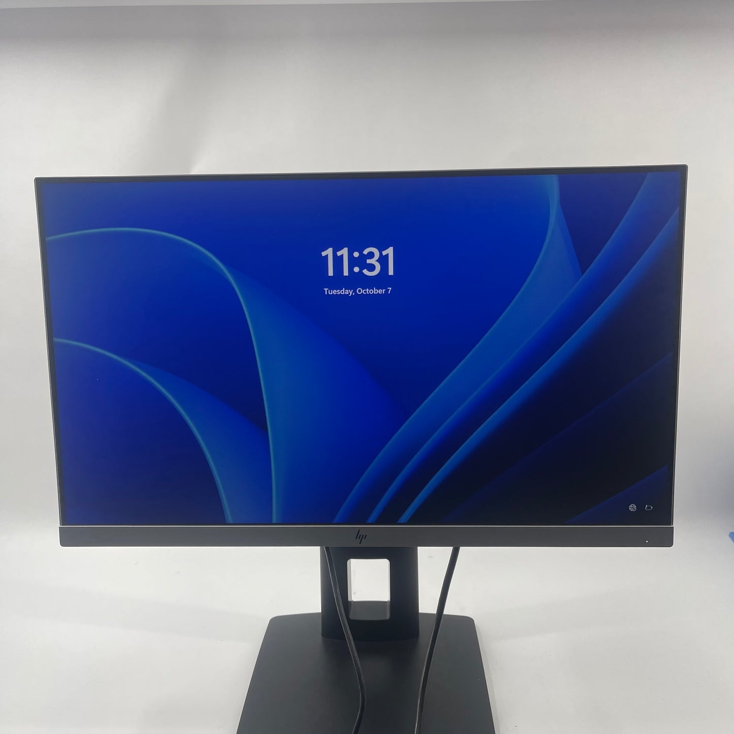 HP 23" EliteDisplay E233 LED-backlit LCD IPS LED 60Hz Business Monitor