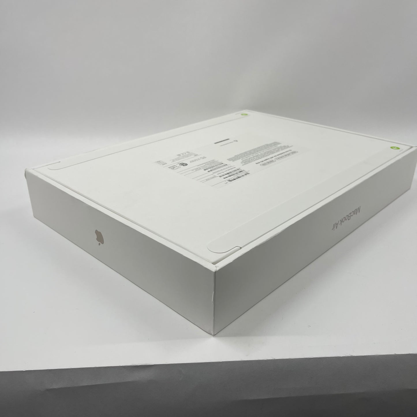 New 2024 Apple MacBook Air 15" M3 10C GPU 4.0GHz 16GB RAM 256GB SSD A3114