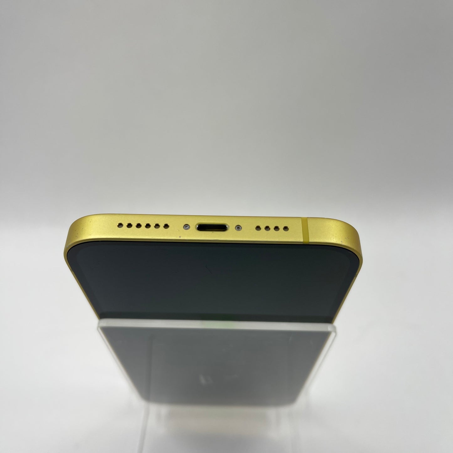Unlocked Apple iPhone 14 Plus 512GB 18.6.1 Yellow MR5N3LL/A
