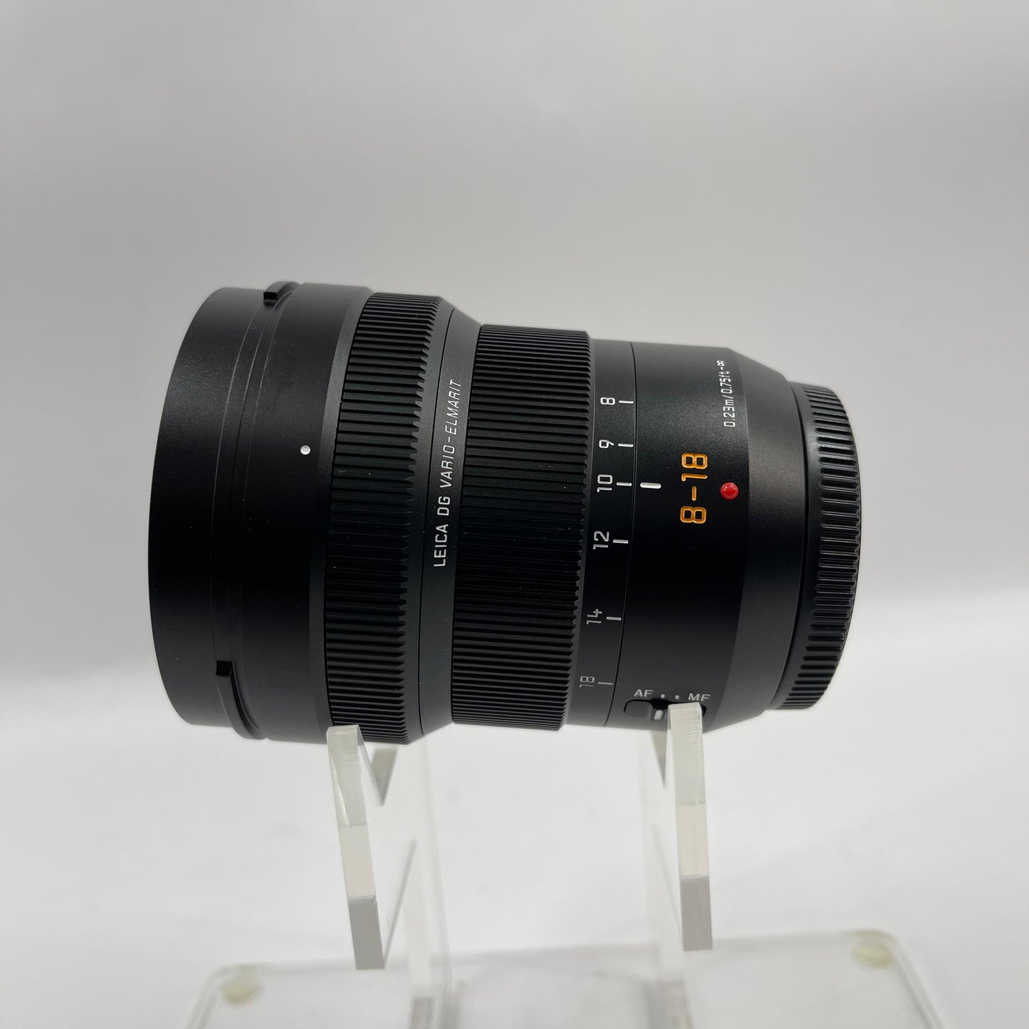 Panasonic Leica DG Vario-Elmarit 8-18mm f/2.8-4.0 ASPH Lens