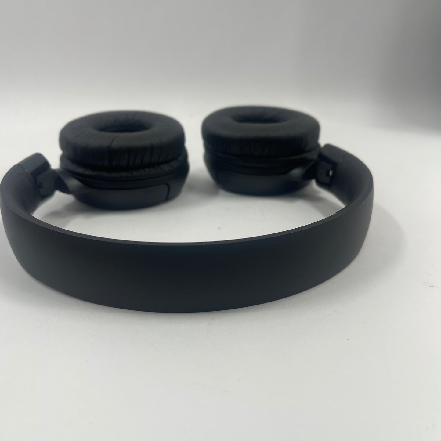 JBL 520 BT Wireless On-Ear Bluetooth Headphones Black JBLT520BTBLKAM