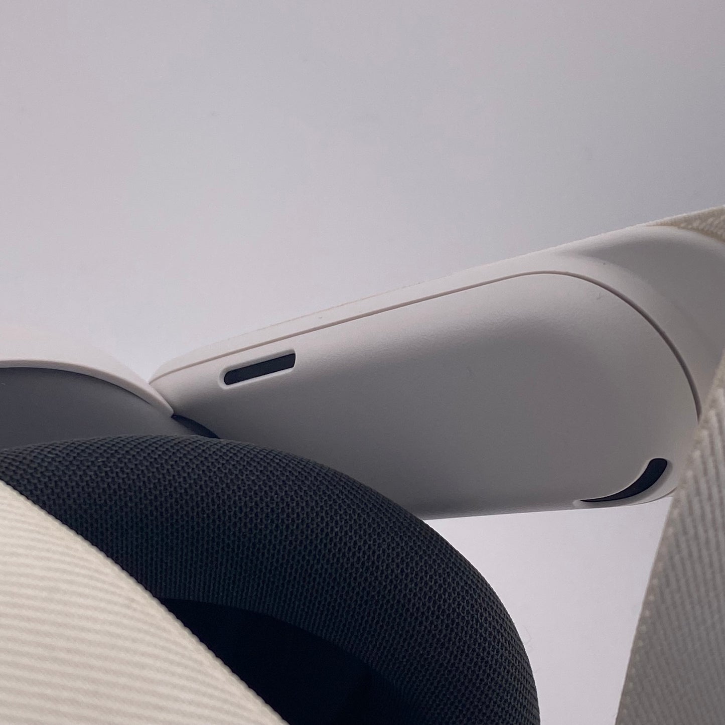 Meta Quest 3 512GB Standalone All-in-One VR Headset S3A Headset Only