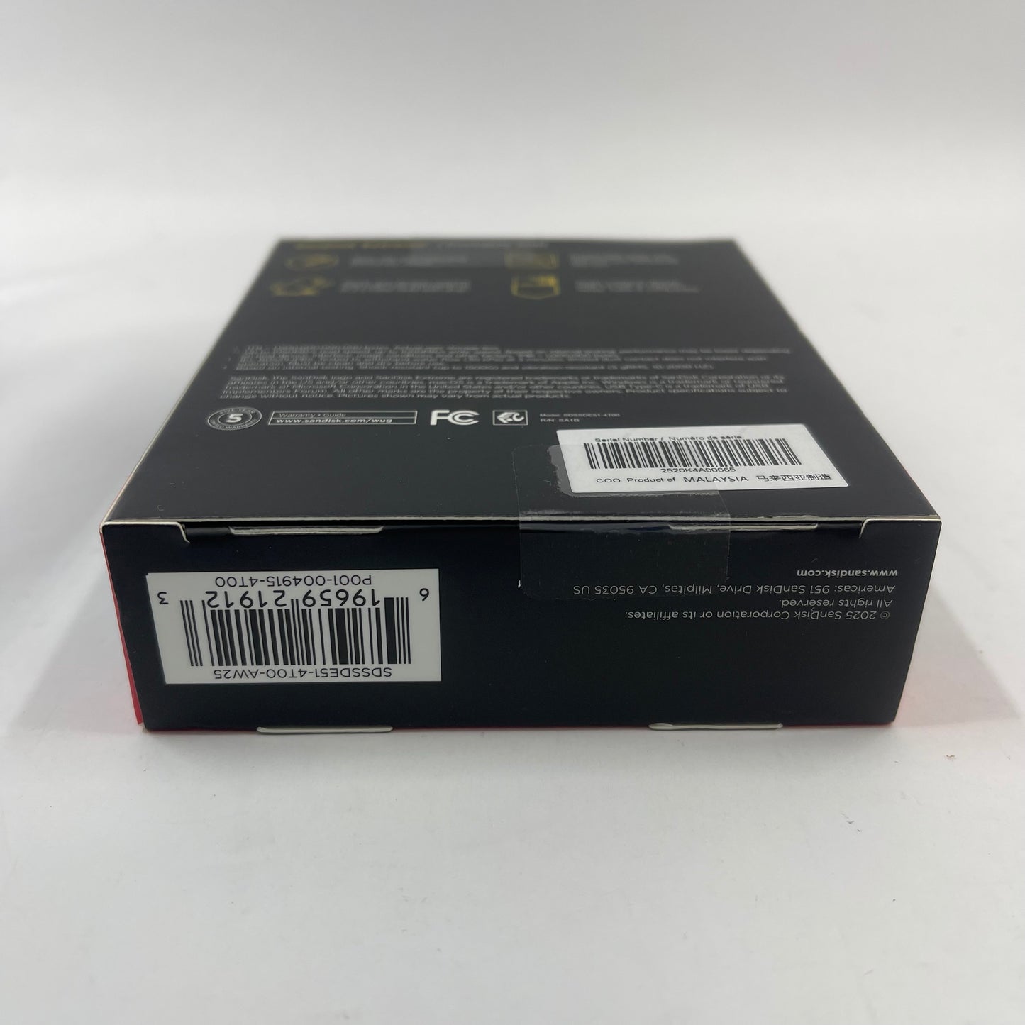 New SanDisk Extreme Portable SSD 4TB USB-C SSD SDSSDE51-4T00-AW25