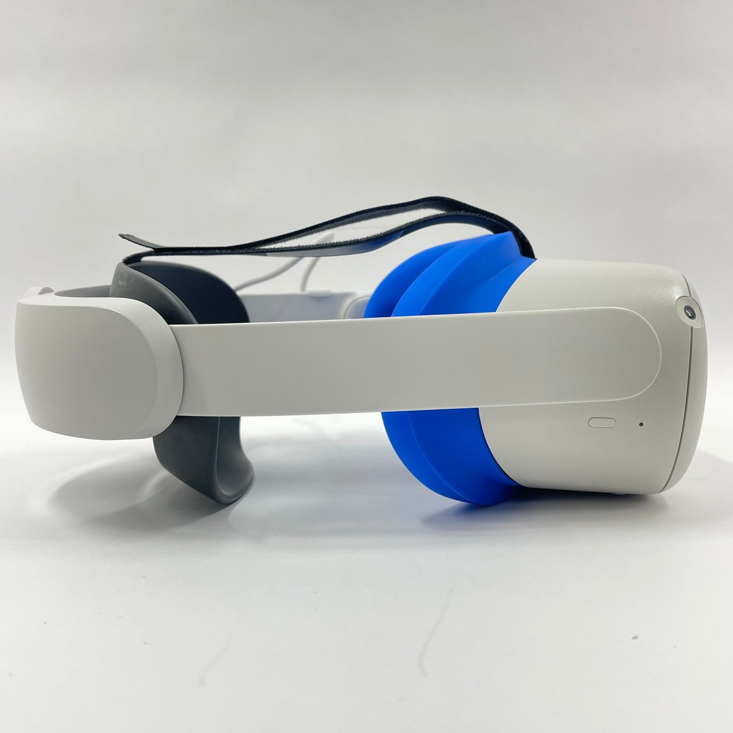 Oculus Quest 2 128GB Standalone All-in-One VR Headset KW49CM