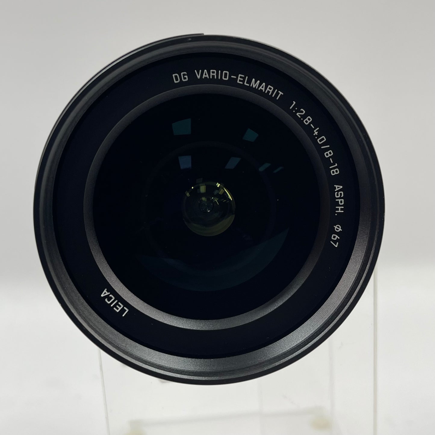 Panasonic Leica DG Vario-Elmarit 8-18mm f/2.8-4.0 ASPH Lens