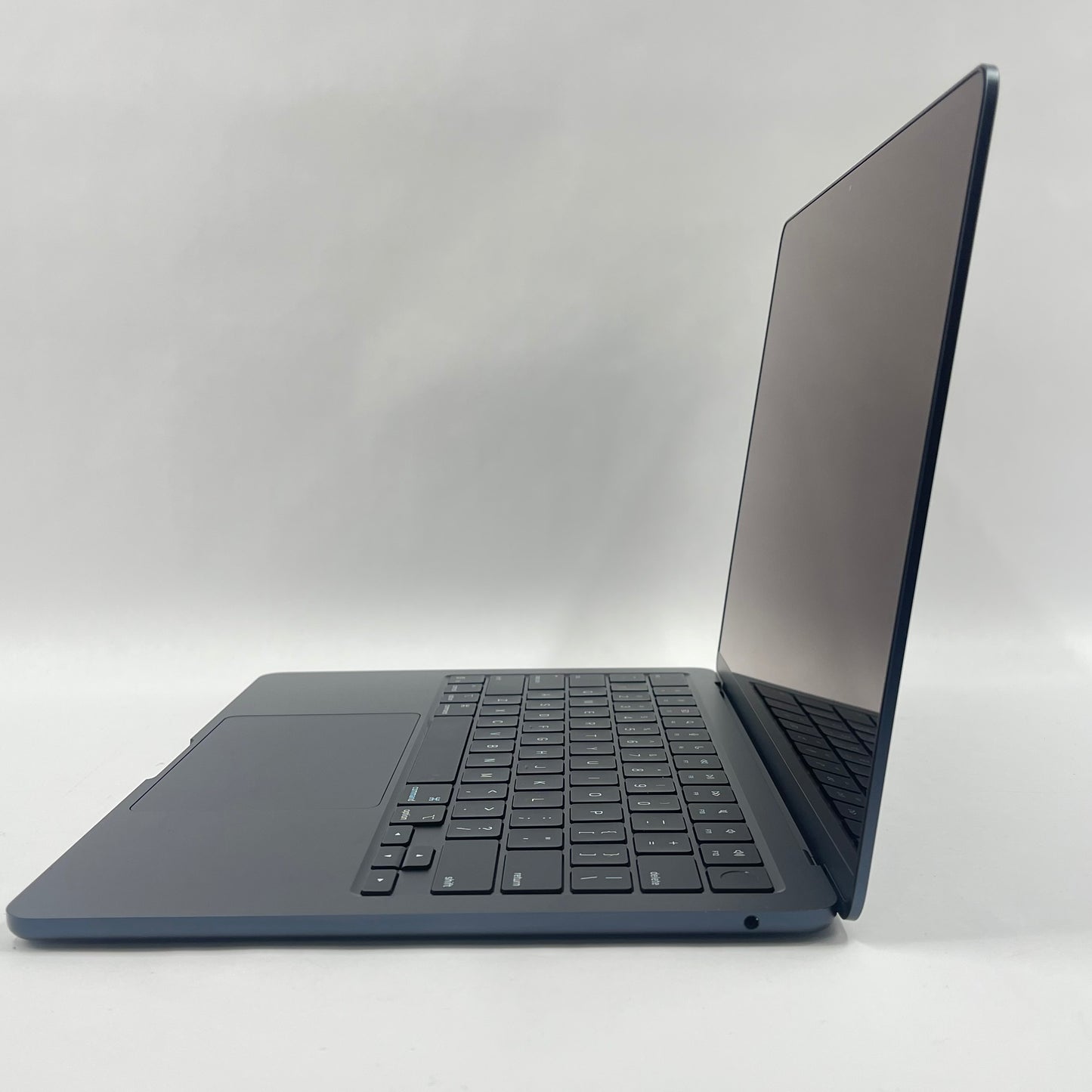 2025 Apple MacBook Air 13.3" M4 8C GPU 4.5GHz 16GB RAM 256GB SSD A3240