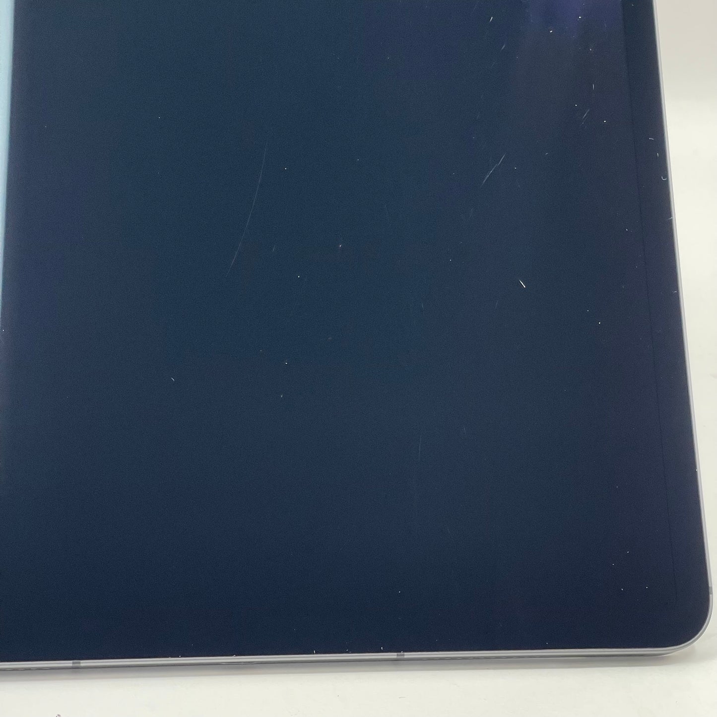 Factory Unlocked Apple iPad Pro 12.9" 5th Gen 256GB Space Gray MHNW3LL/A