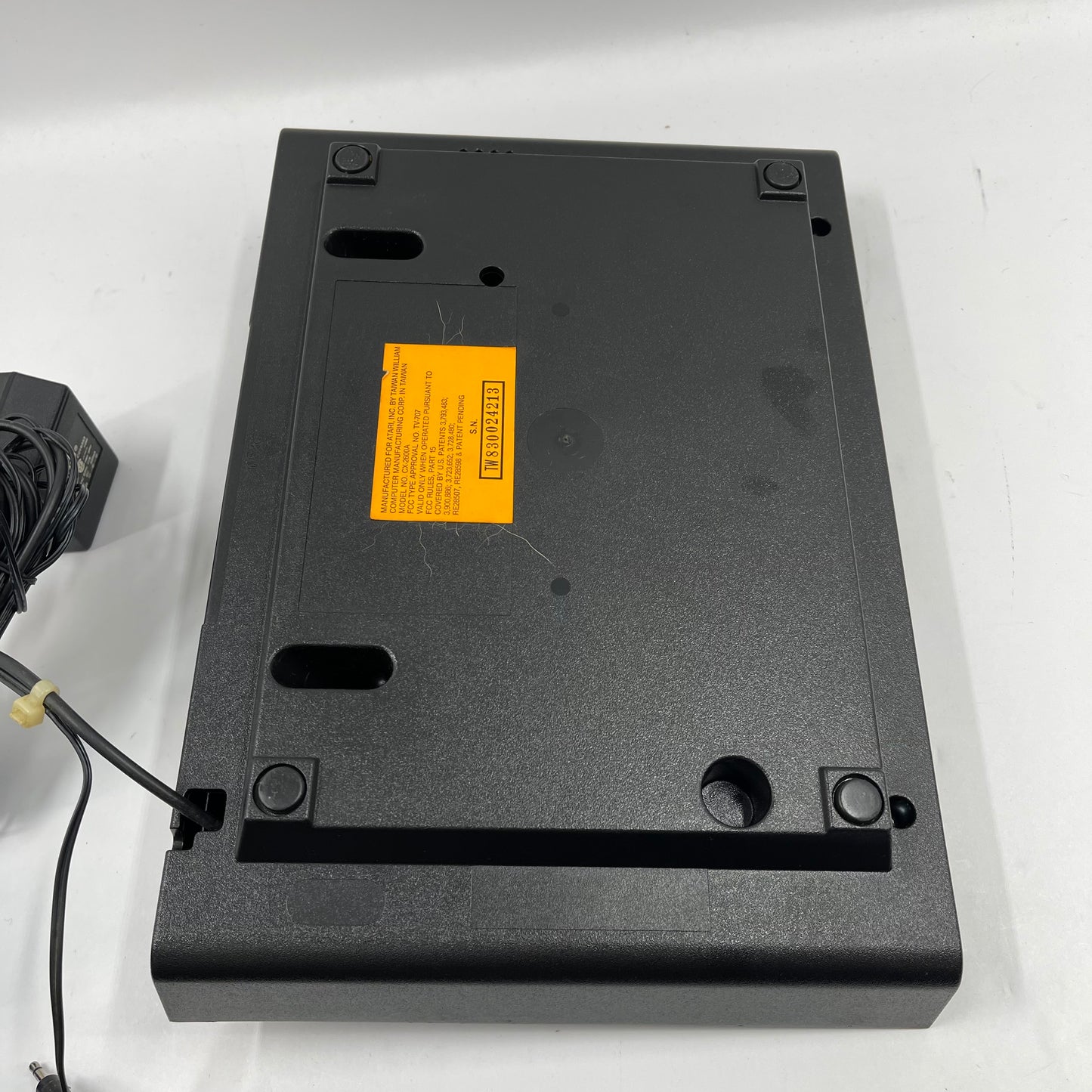 Atari 2600 Video Game System CX-2600A