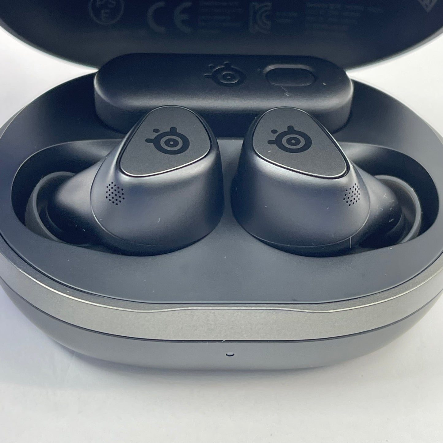 SteeleSeries Arctis GameBuds Noise Cancelling Wireless Earbuds Black
