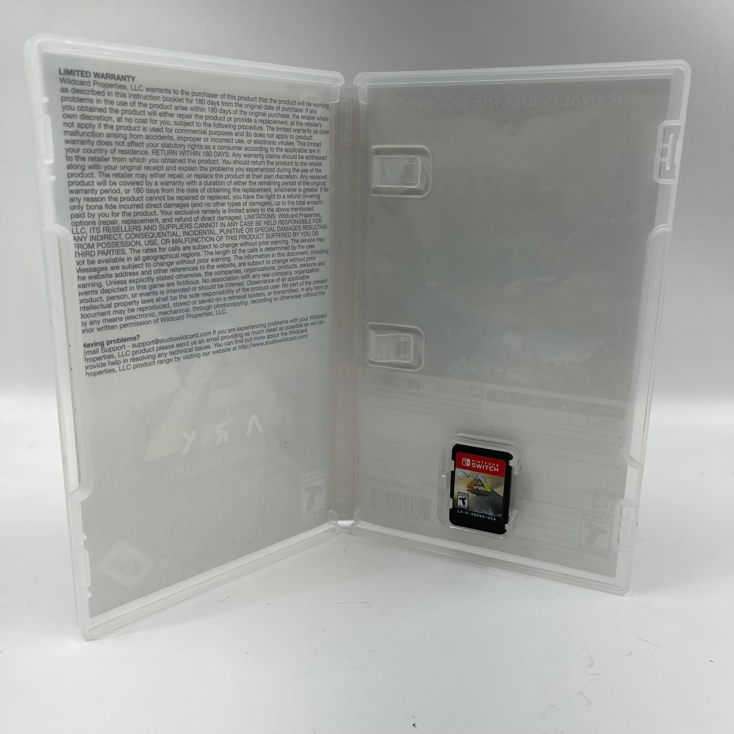 Ark Survival Evolved (Nintendo Switch, 2018)