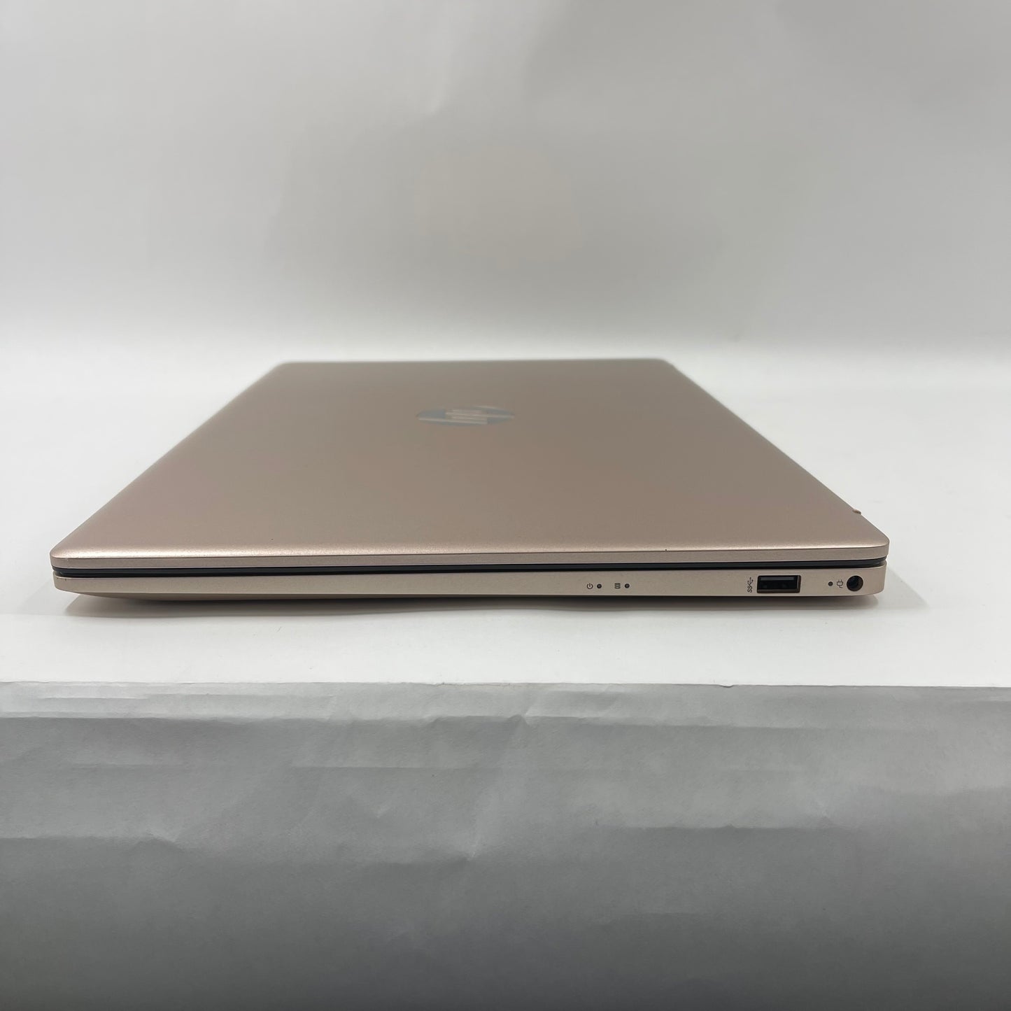 HP Laptop 17-CN0045NR 17.3" Celeron N4120 1.1GHz 4GB RAM 256GB SSD