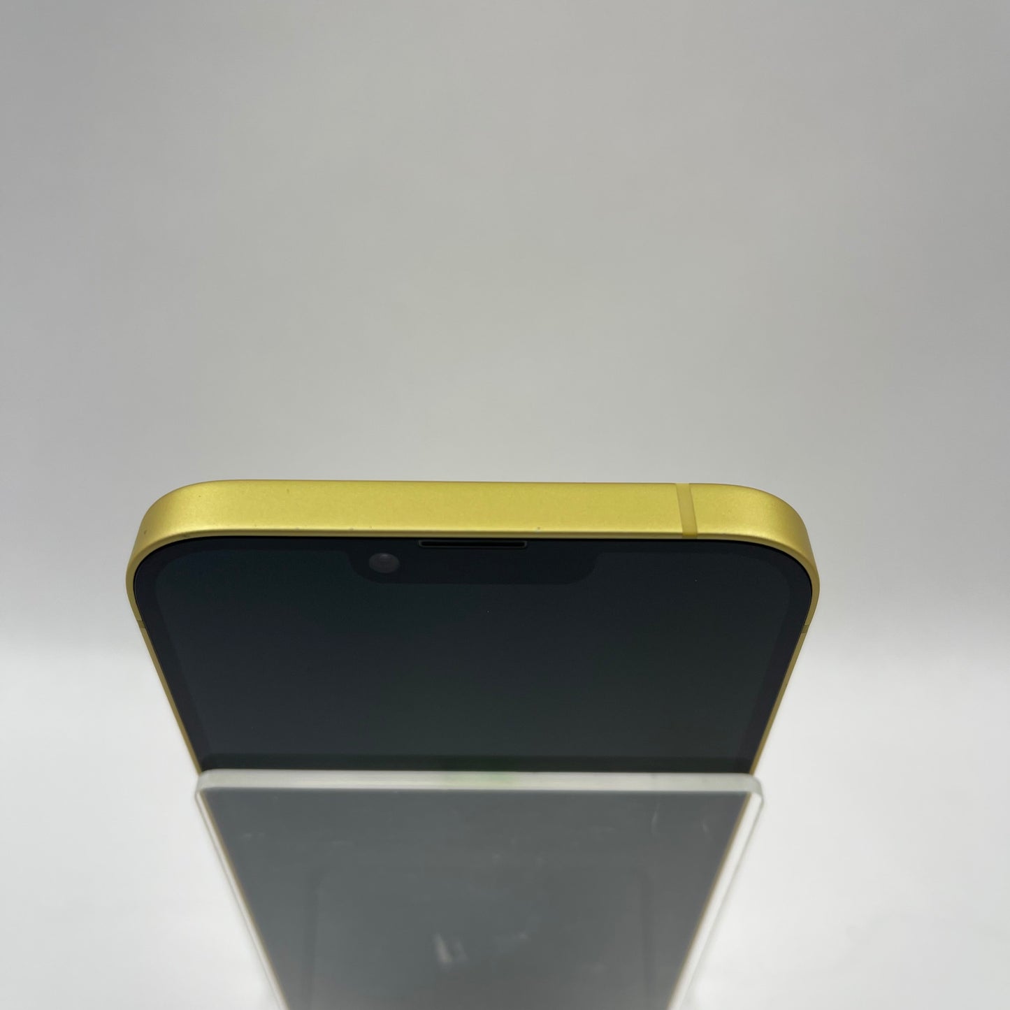 Unlocked Apple iPhone 14 Plus 512GB 18.6.1 Yellow MR5N3LL/A