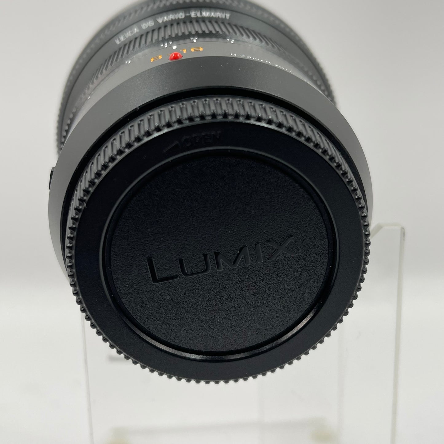 Panasonic Leica DG Vario-Elmarit 8-18mm f/2.8-4.0 ASPH Lens