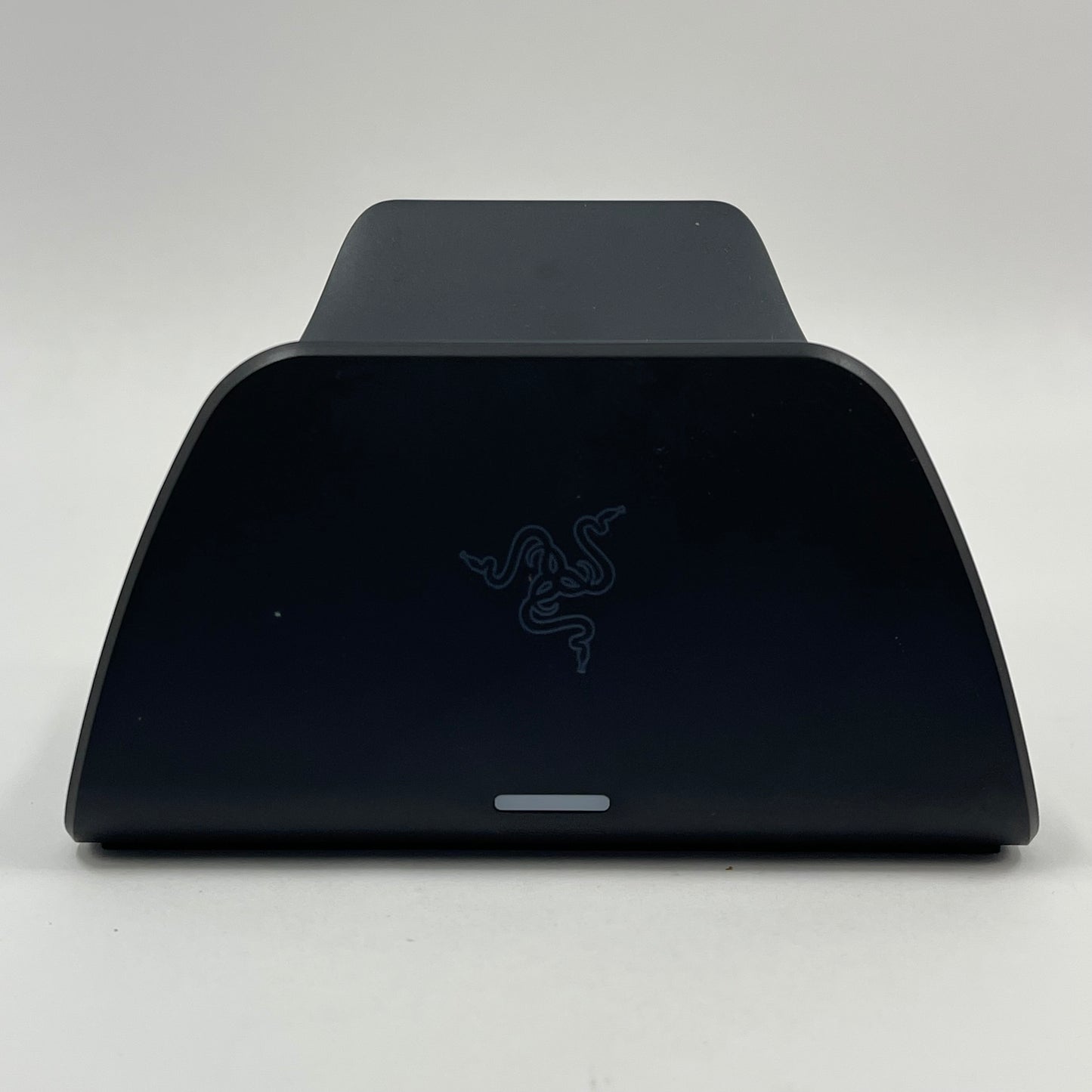Razer Quick Charging Stand For PlayStation 5 RC21-01900200-E3U1