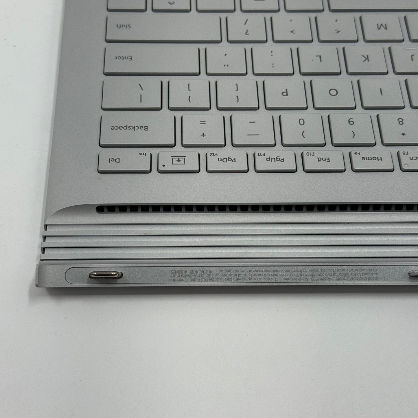 Microsoft Surface Book 3 13.5" i7-1065G7 16GB RAM 256GB SSD GeForce GTX 1650