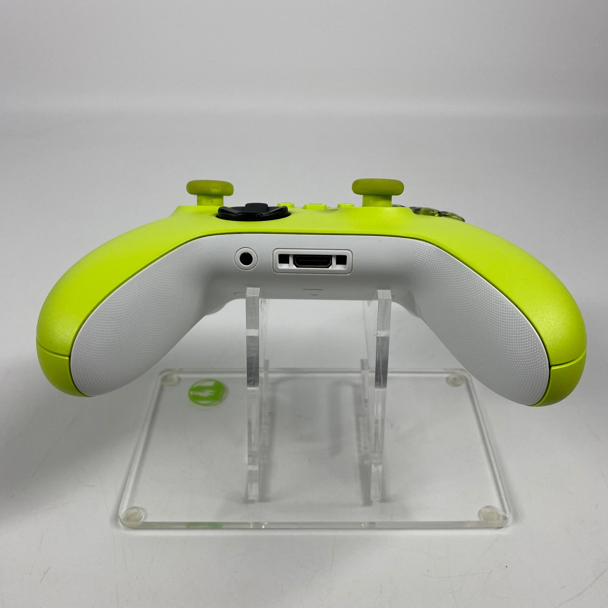 Microsoft Xbox Series XS Wireless Controller Electric Volt 1914