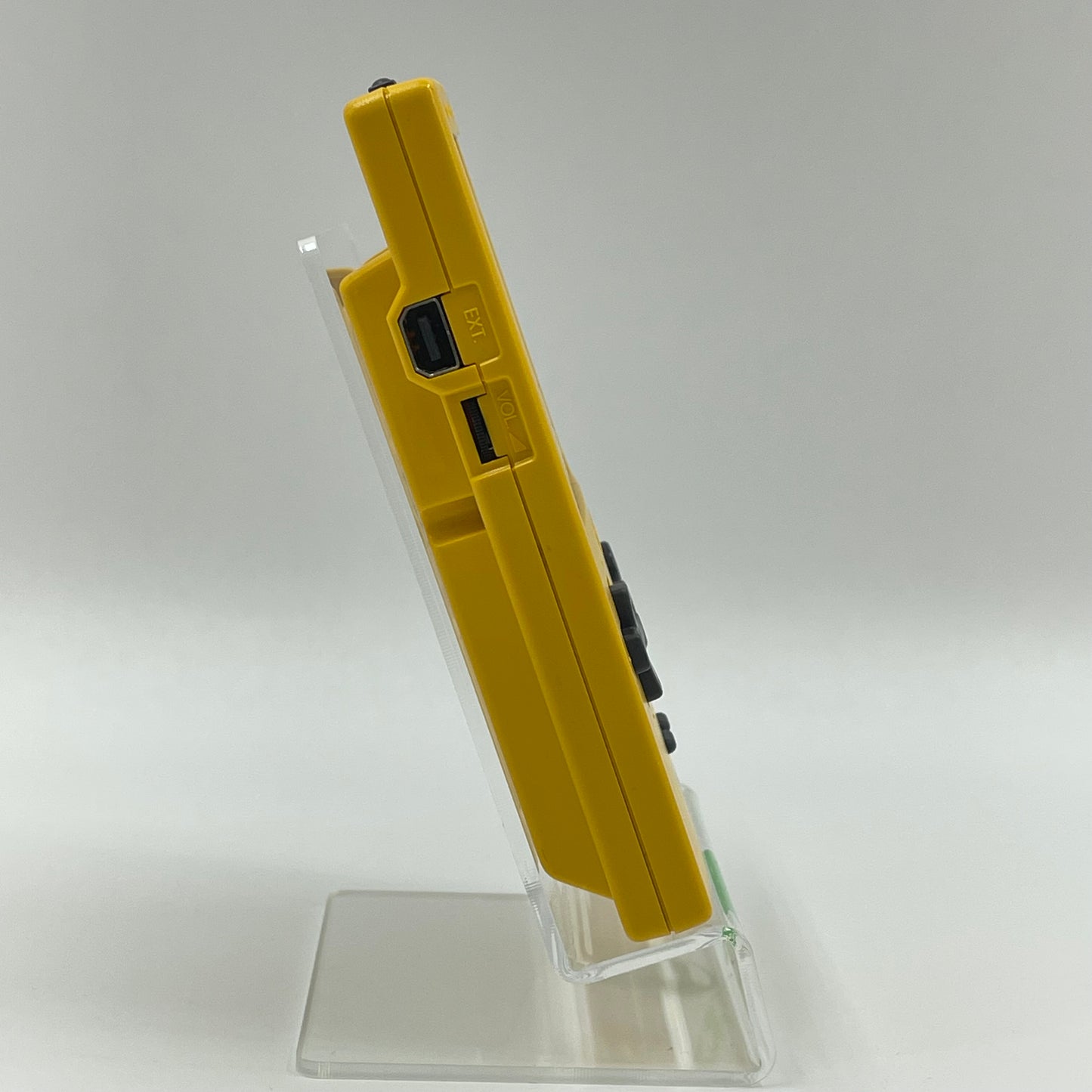 Nintendo Game Boy Pocket Handheld Game Console MGB-001 Yellow