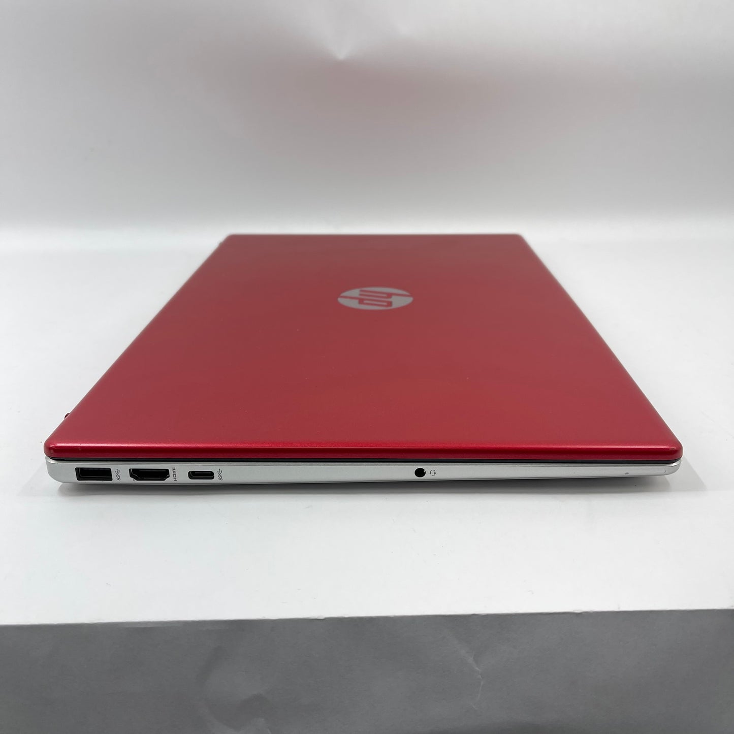 HP Laptop 15-FD0083WM 15.6" N200 1.0GHz 4GB RAM 128GB SSD