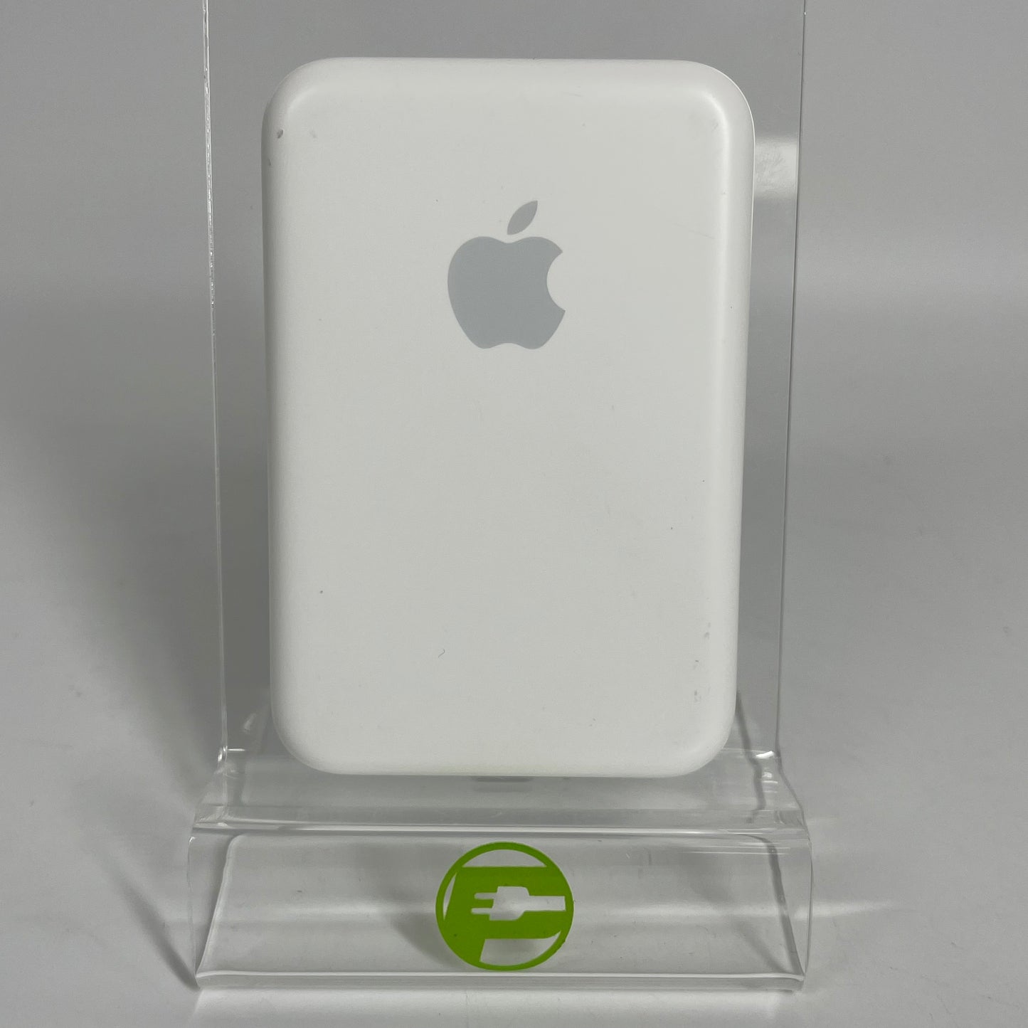 Apple MagSafe Battery Pack White A2384