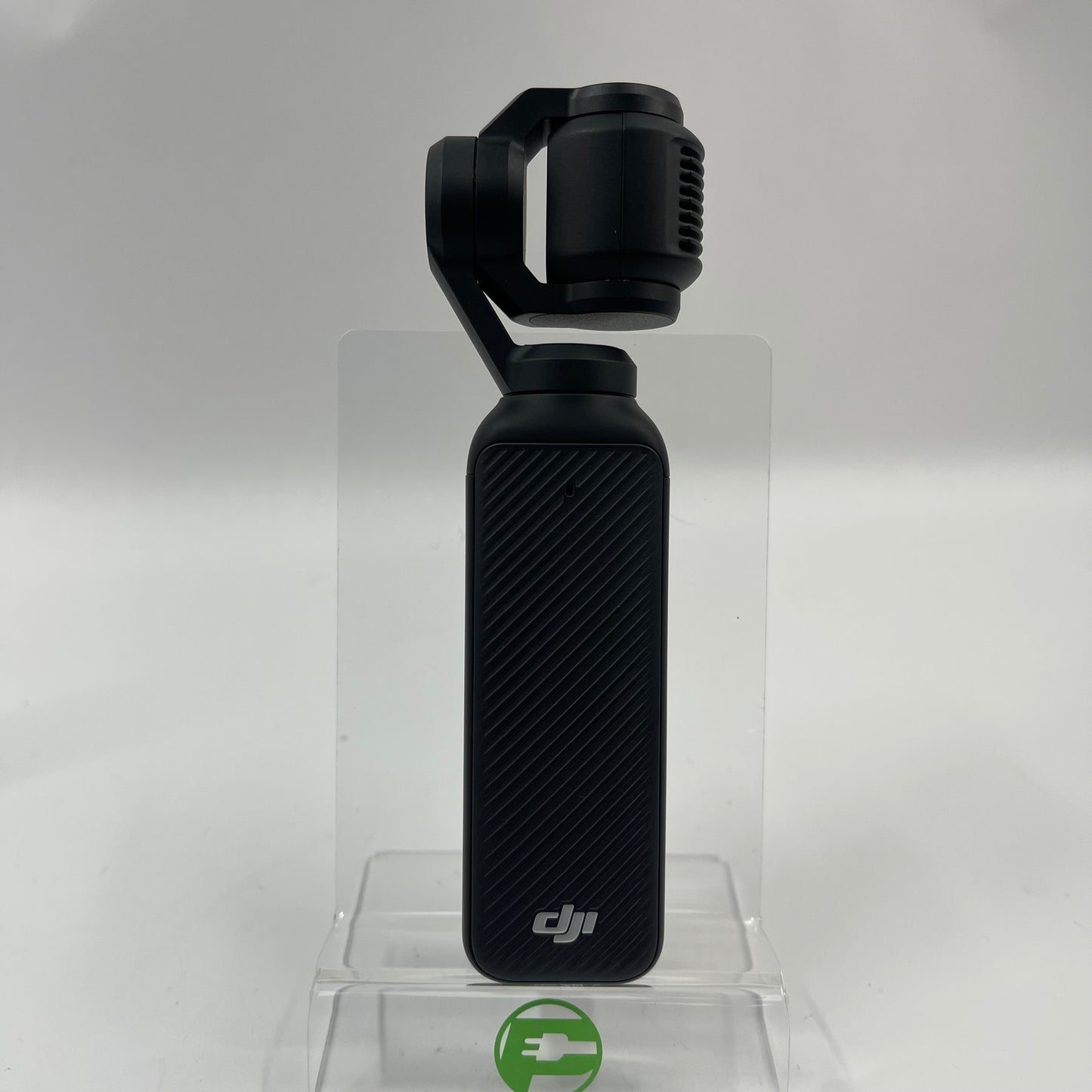 DJI Osmo Pocket 3 Creater Combo 9.4MP 3-Axis Stabilized 4K Handheld Camera