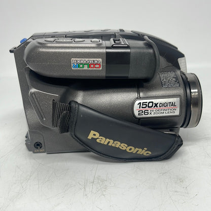Panasonic PV-D209D Palmcorder VHS-C Camcorder 26X Optical Zoom Untested