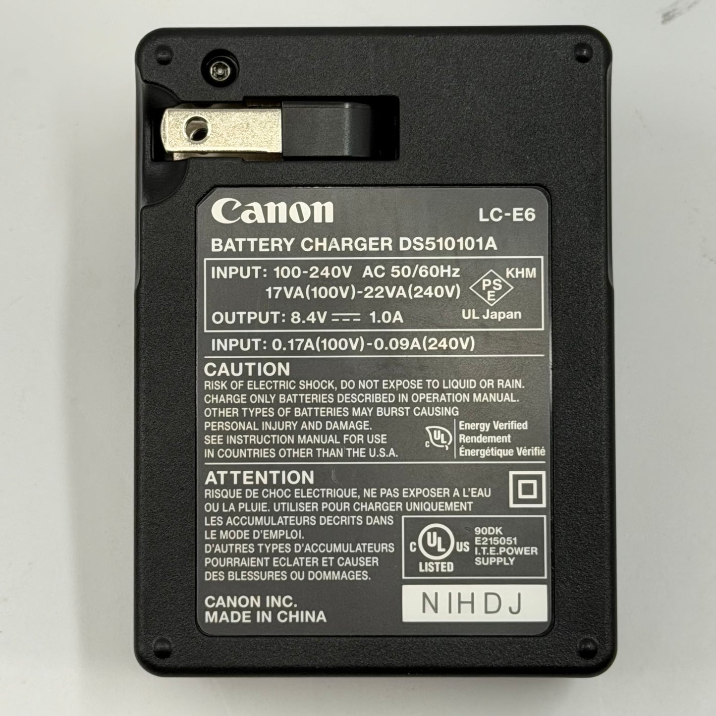 Canon EOS R6 Mark II 24.2MP Digital SLR DSLR Camera 433 Shutter Count