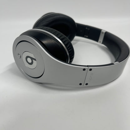 Beats Studio 1.0 Wired On-Ear Headphones Silver A0513