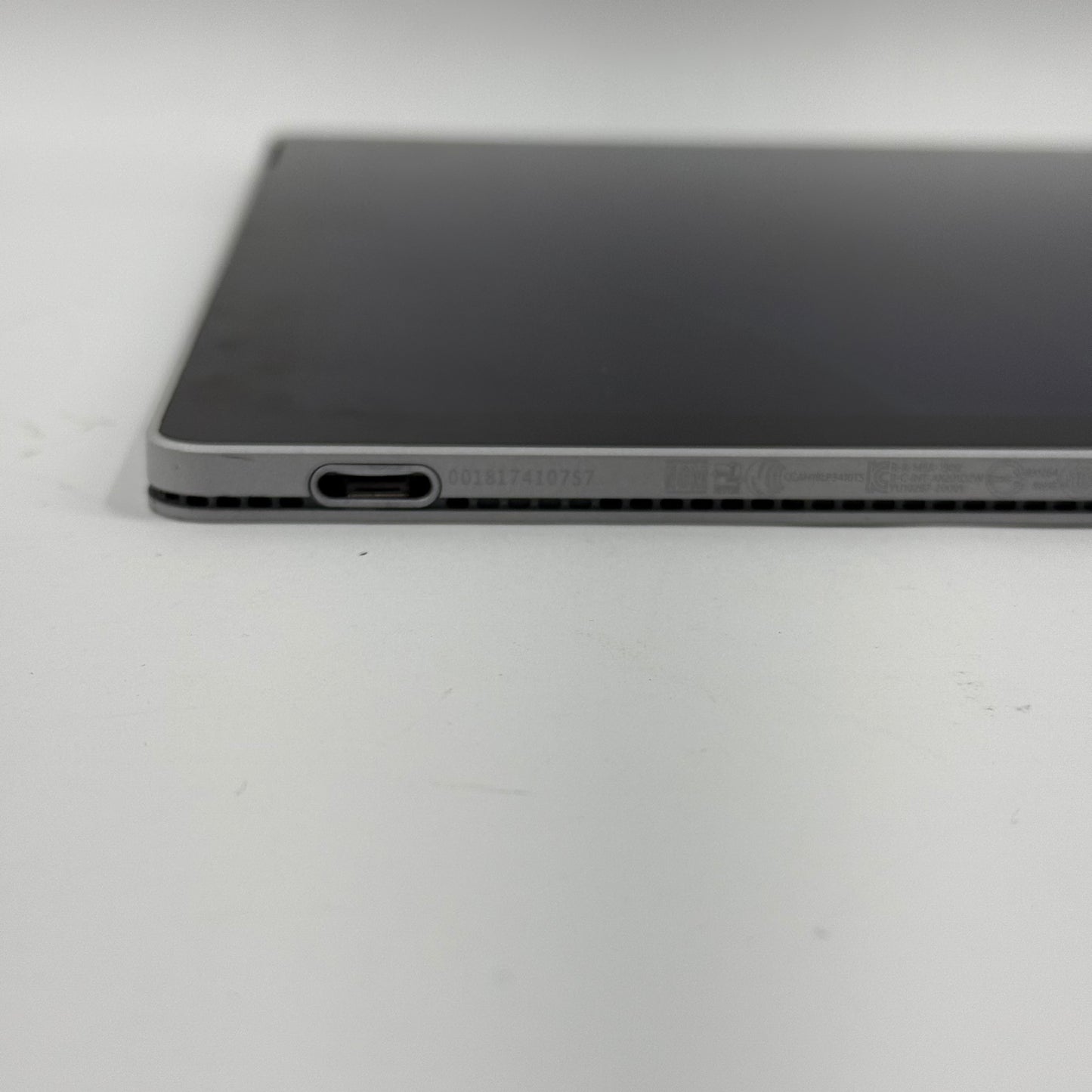 Microsoft Surface Book 3 13.5" i7-1065G7 16GB RAM 256GB SSD GeForce GTX 1650