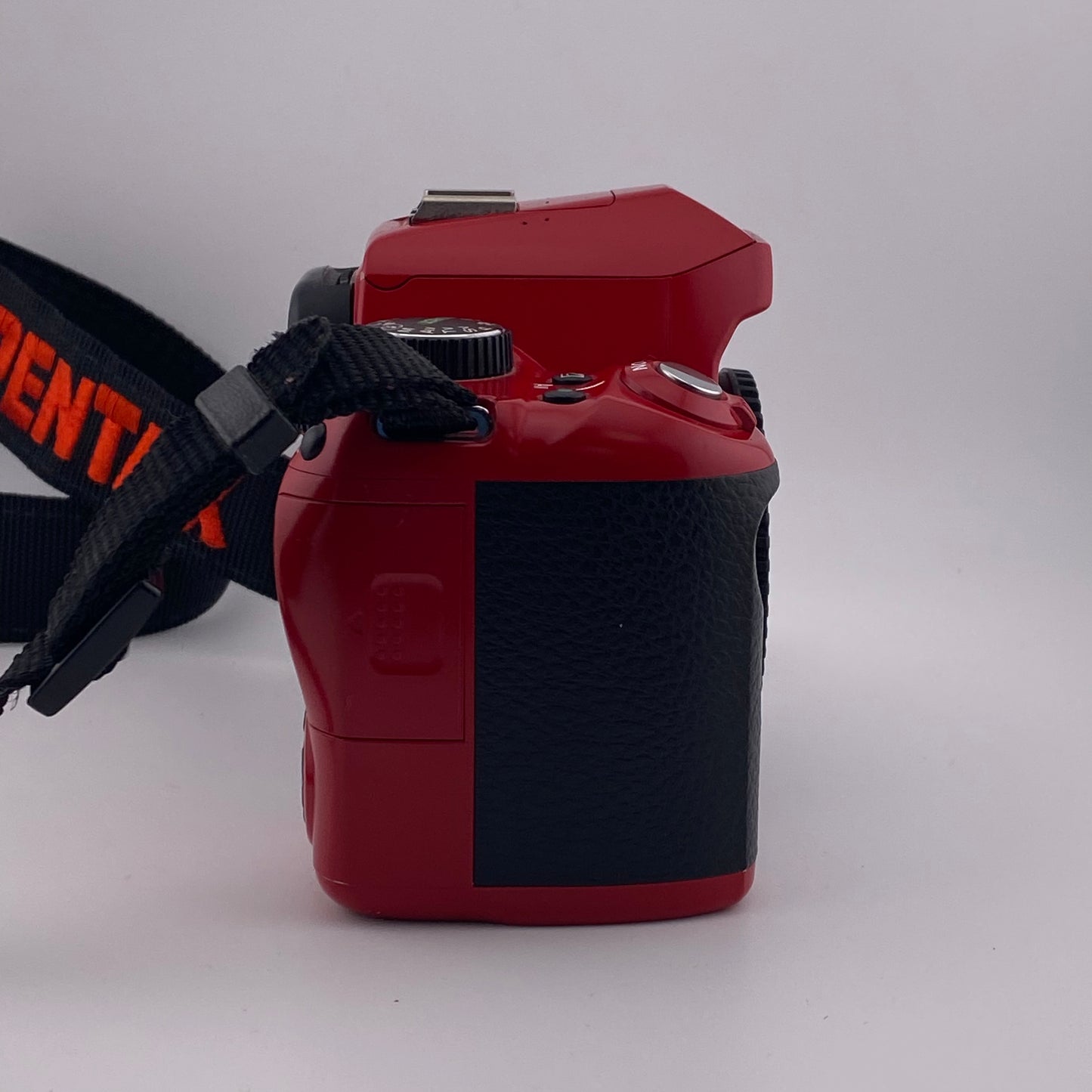 Pentax K-R 14720 12.4MP Digital SLR DSLR Camera Body Only