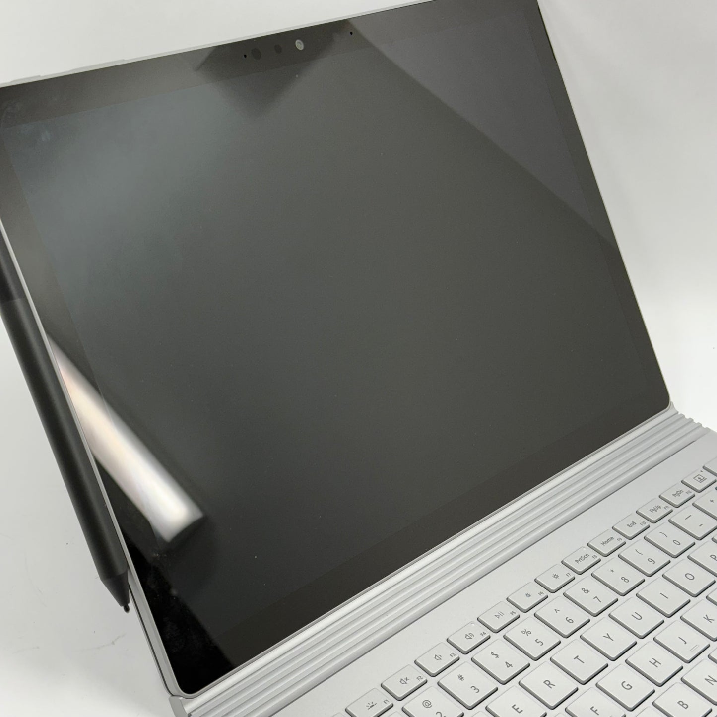 Microsoft Surface Book 3 13.5" i7-1065G7 16GB RAM 256GB SSD GeForce GTX 1650